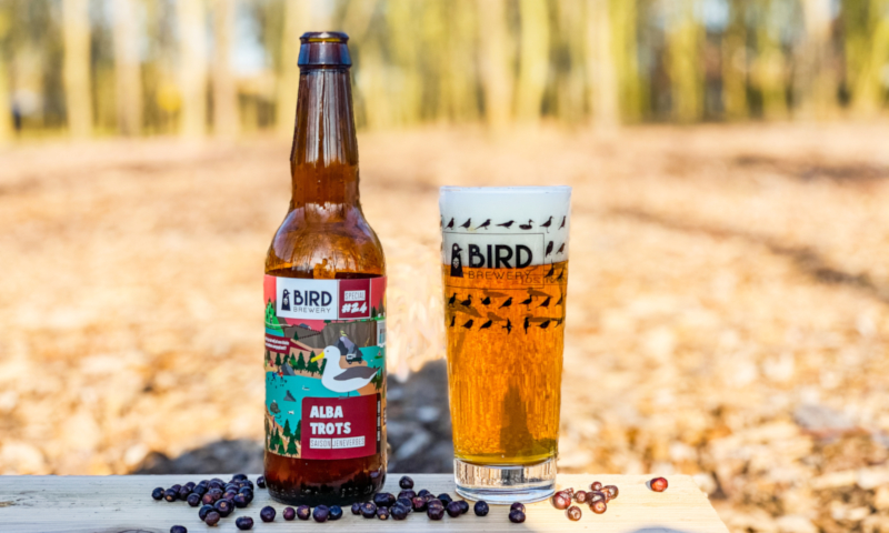 Bird Albatrots speciaalbier flesje en glas in het Diemerbos